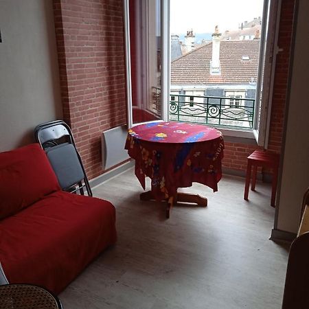 Vichy -Appartement Coquet 2 Pieces - Centre Ville Exterior foto